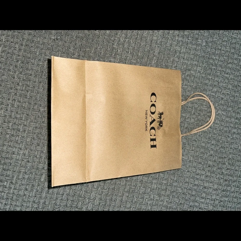 Coach gift bag - Picture 2 of 4